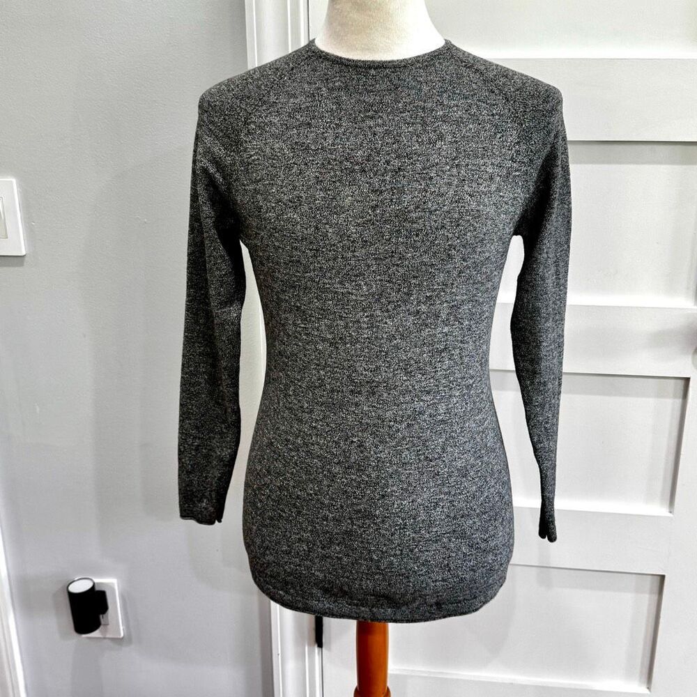 Weston Jon Boucher Crew Knit Sweater. Small. Gray Melange.